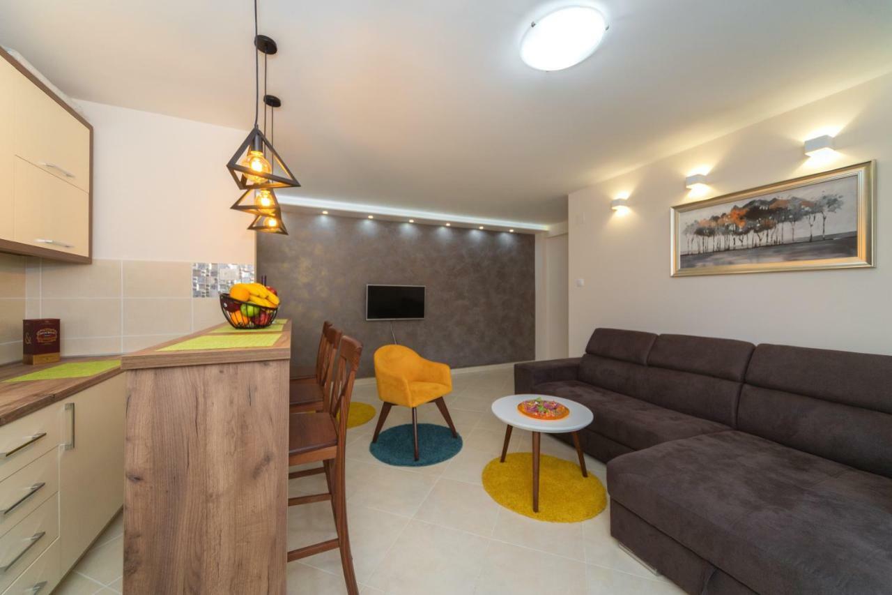 Apartmani Tref Petrovac 외부 사진