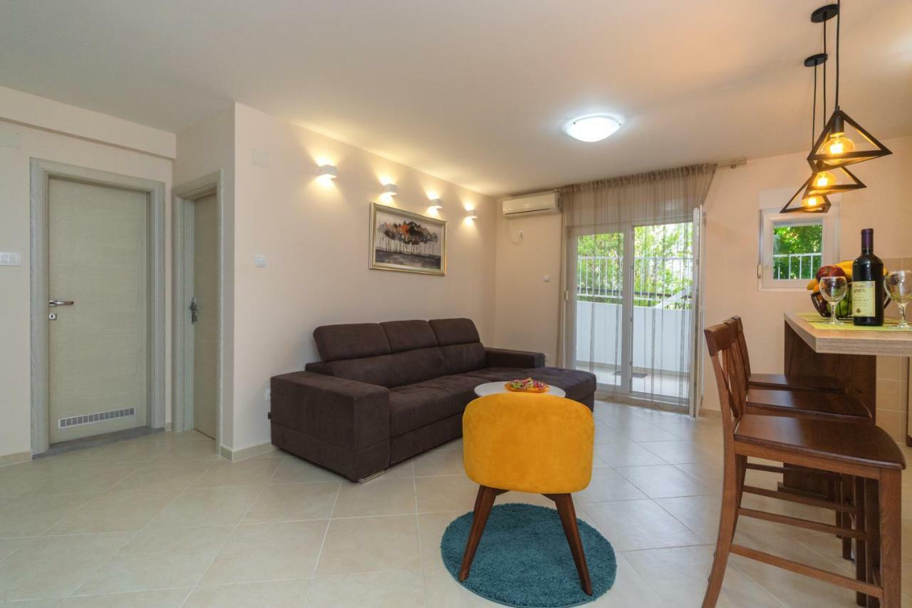Apartmani Tref Petrovac 외부 사진