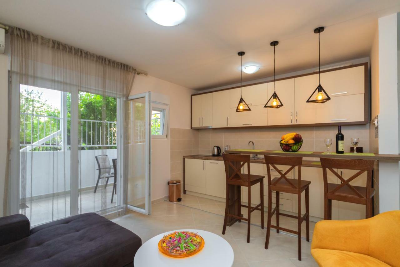 Apartmani Tref Petrovac 외부 사진